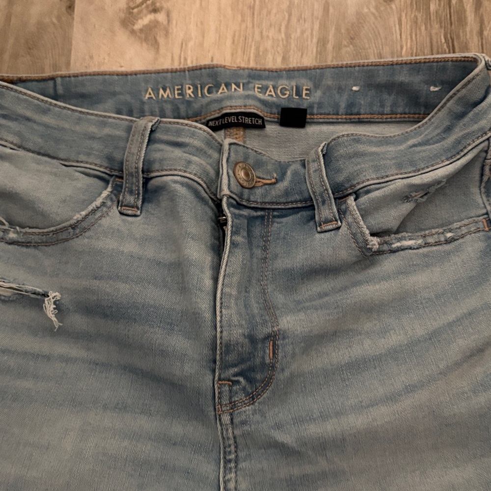 American Eagle Outfitters Women's Sky Blue High Rise Jeans